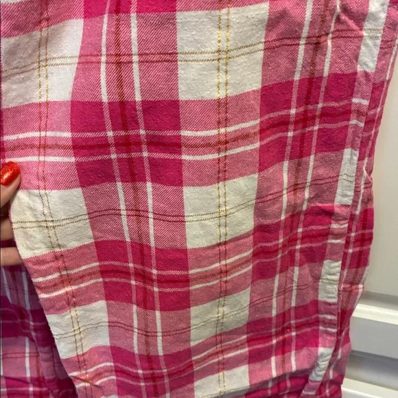 PINK Victoria's Secret Pink, white, and gold Plaid pajama Pants - Picture 4 of 9